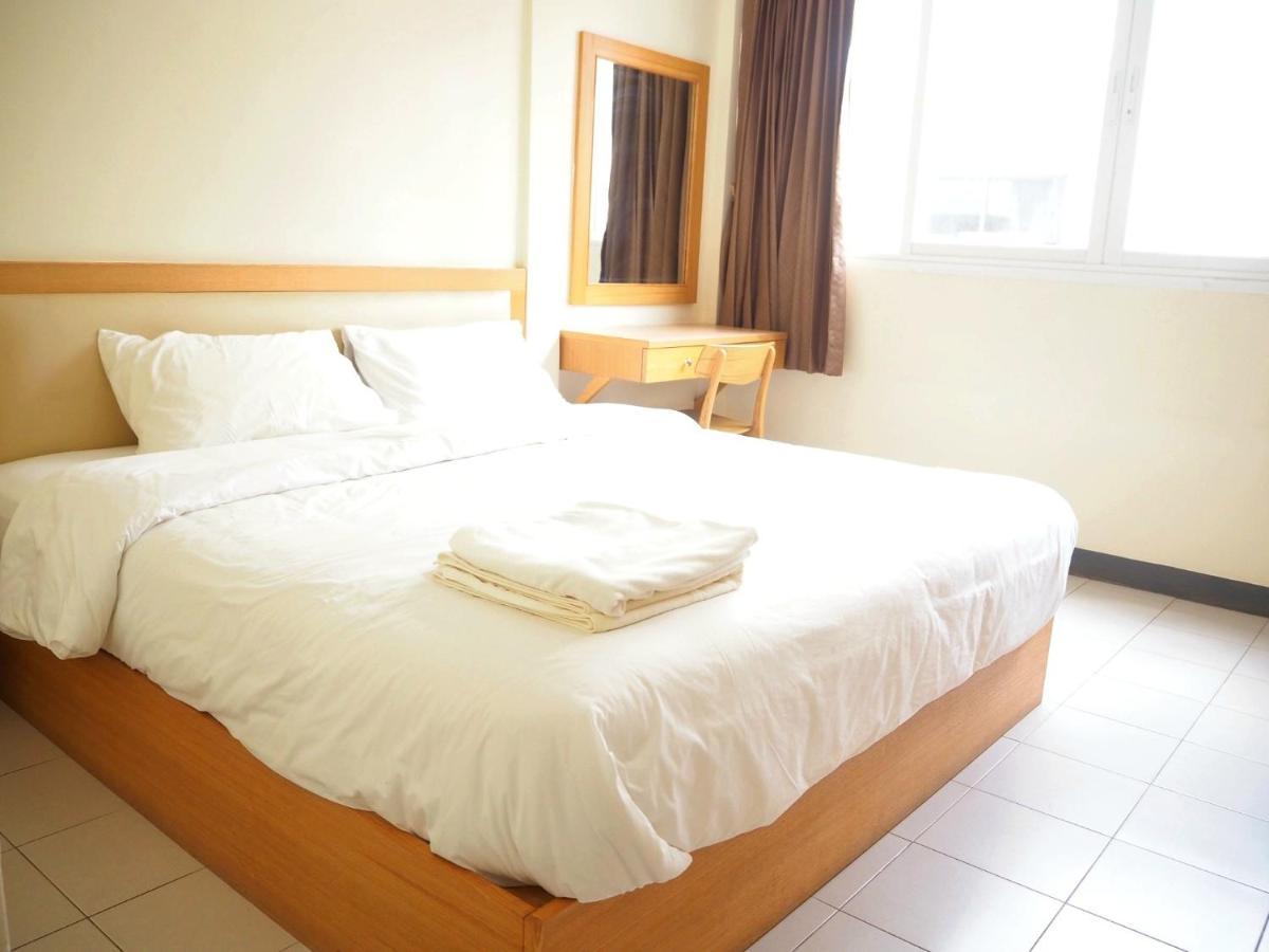 Nana Best Inn Hotel Makkasan Buitenkant foto