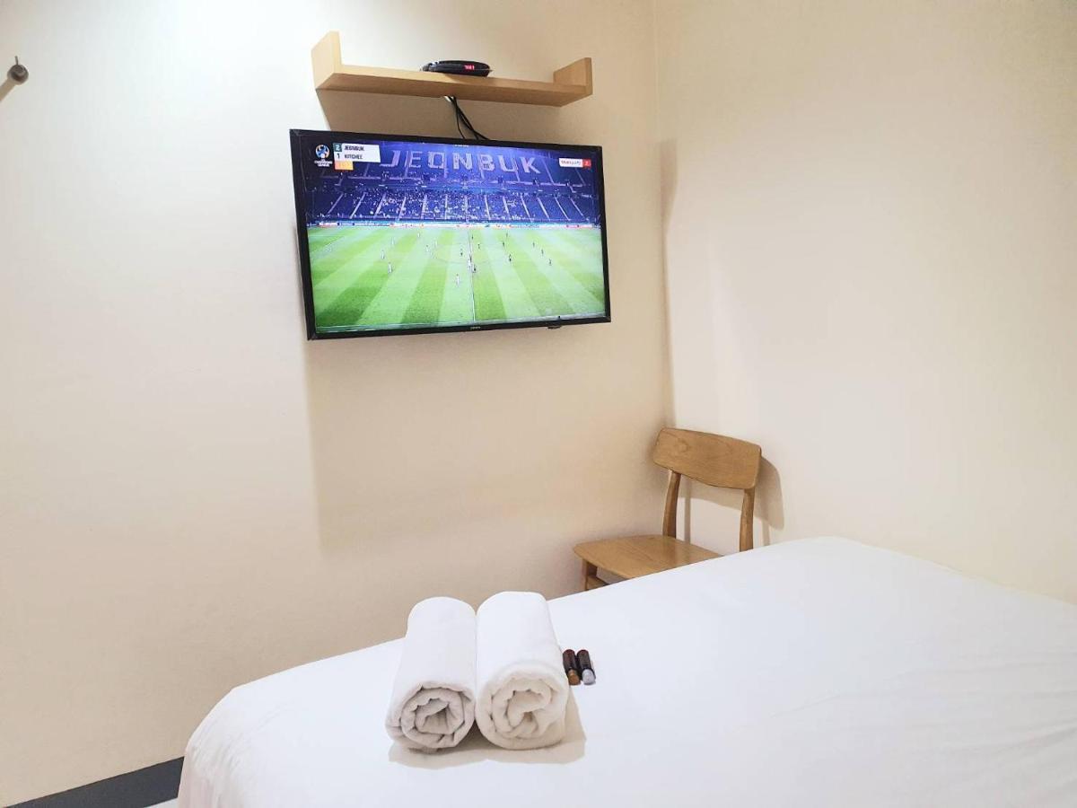 Nana Best Inn Hotel Makkasan Buitenkant foto